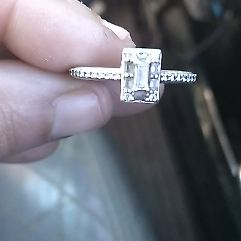 Size 7  engagement ring